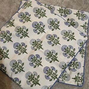 Floral Patterned pillow Covers